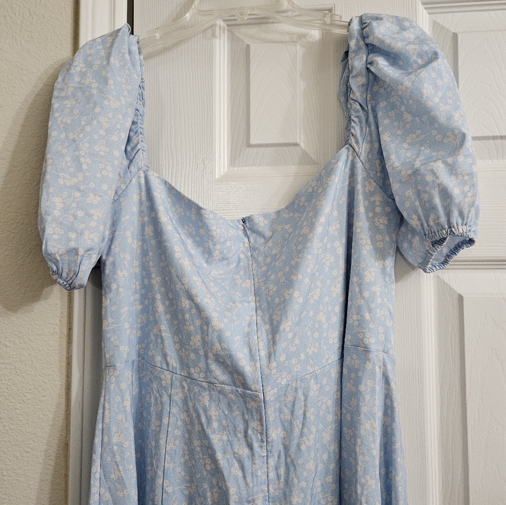 Blue And White Floral Cottage Core Dress - Picture 7 of 12